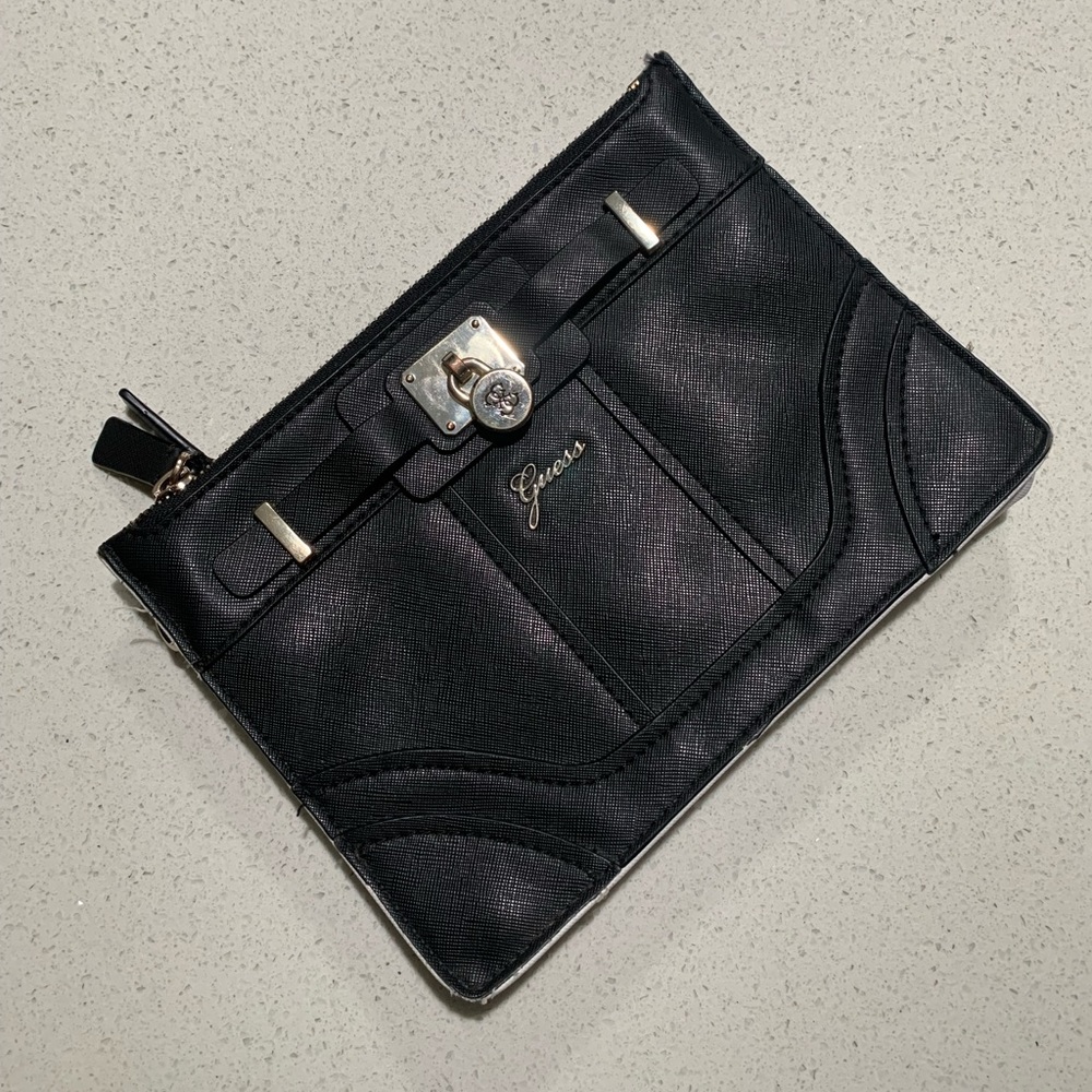 🌹3/$20🌹Guess cross body shoulder bag